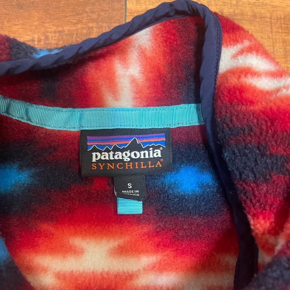 Patagonia‎ Synchilla Snap T Fleece Pullover Red Wild Desert Aztec Small - Picture 5 of 5